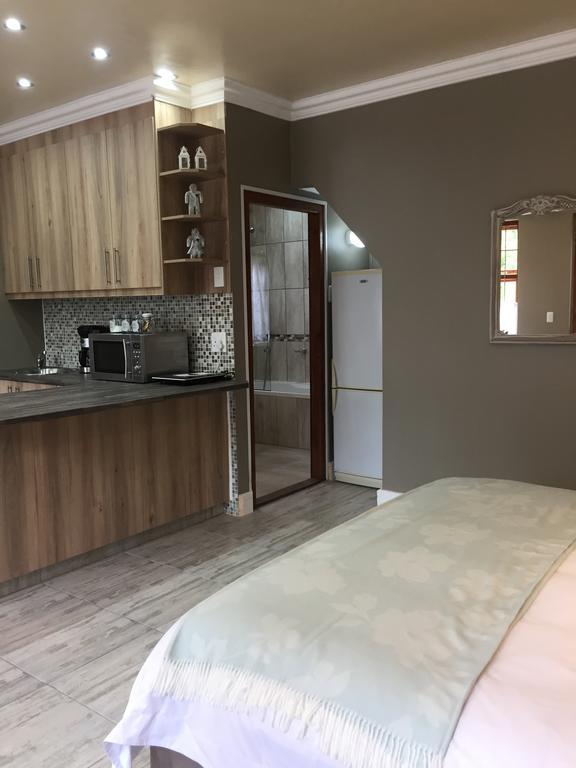 Rozenhof Guest Cottages 조지 외부 사진