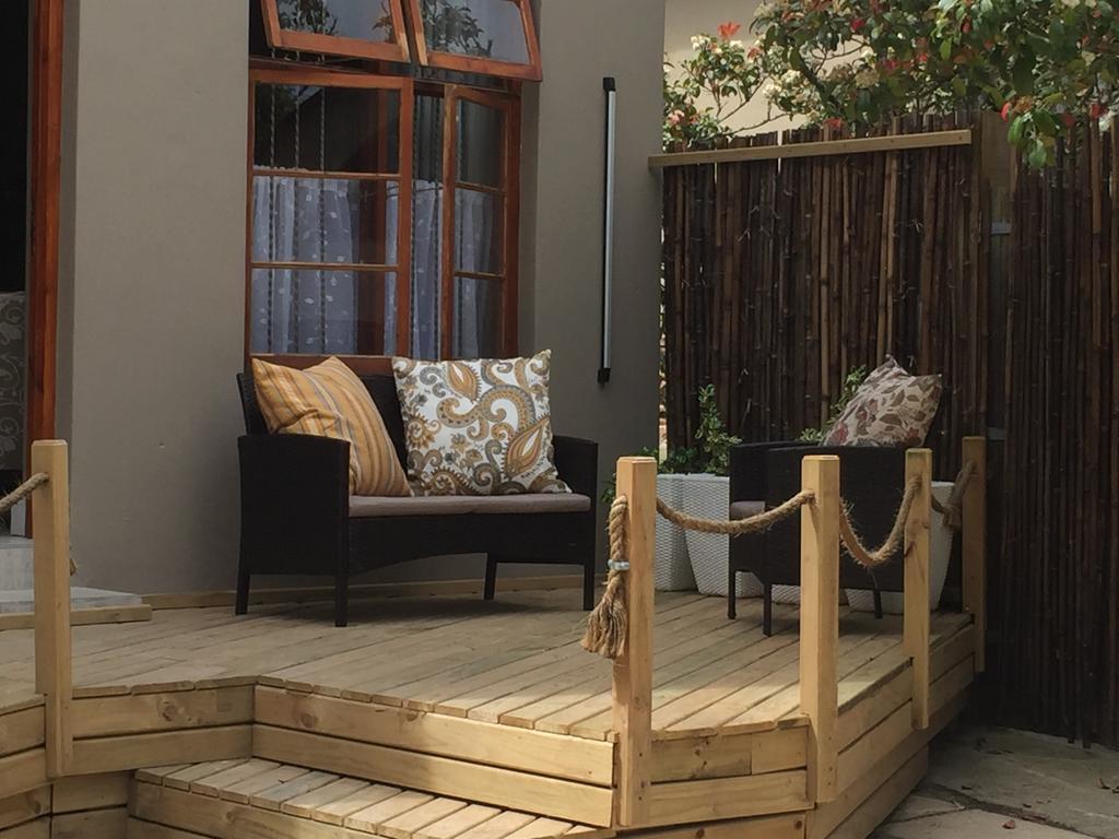 Rozenhof Guest Cottages 조지 외부 사진