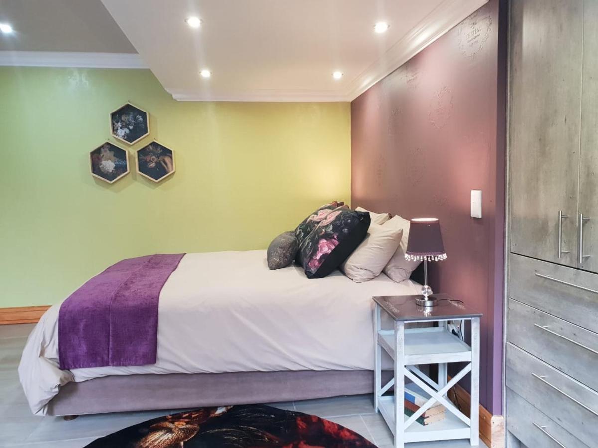 Rozenhof Guest Cottages 조지 외부 사진